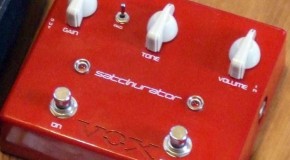 Vox Satchurator vs Zoom G3 distortion tones, grunge comparison